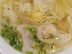虾仁馄饨面-鼎泰丰(国贸商城店)