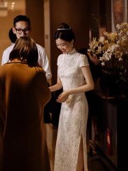 -不晚国际婚纱礼服