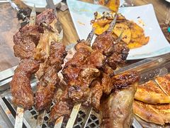 -清真·东拉黑炭火烤羊腿(世通·国际店)