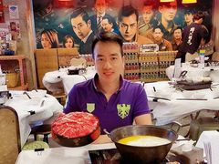 安格斯牛肉-鲜入围煮花胶鸡海鲜火锅