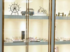 -潘多拉眼镜·蔡司依视路明月(潘家园店)