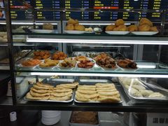 -聚德华天护国寺小吃(甜水园店)