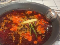 -旧街市鲜货老火锅(大光路店)