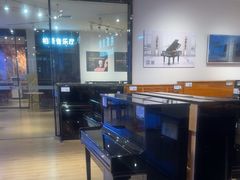 -柏斯音乐艺术中心·钢琴·吉他(世纪金源店)