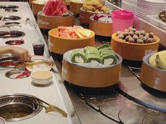 -龍歌自助小火锅(市北CBD万达店)