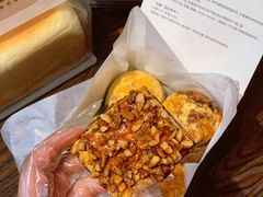 -SKROLL卡特司库·蛋糕定制·生吐司·司康(古北程家桥店)