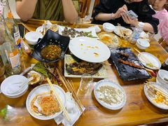 -兆辉木炭海鲜烧烤·海鲜小炒