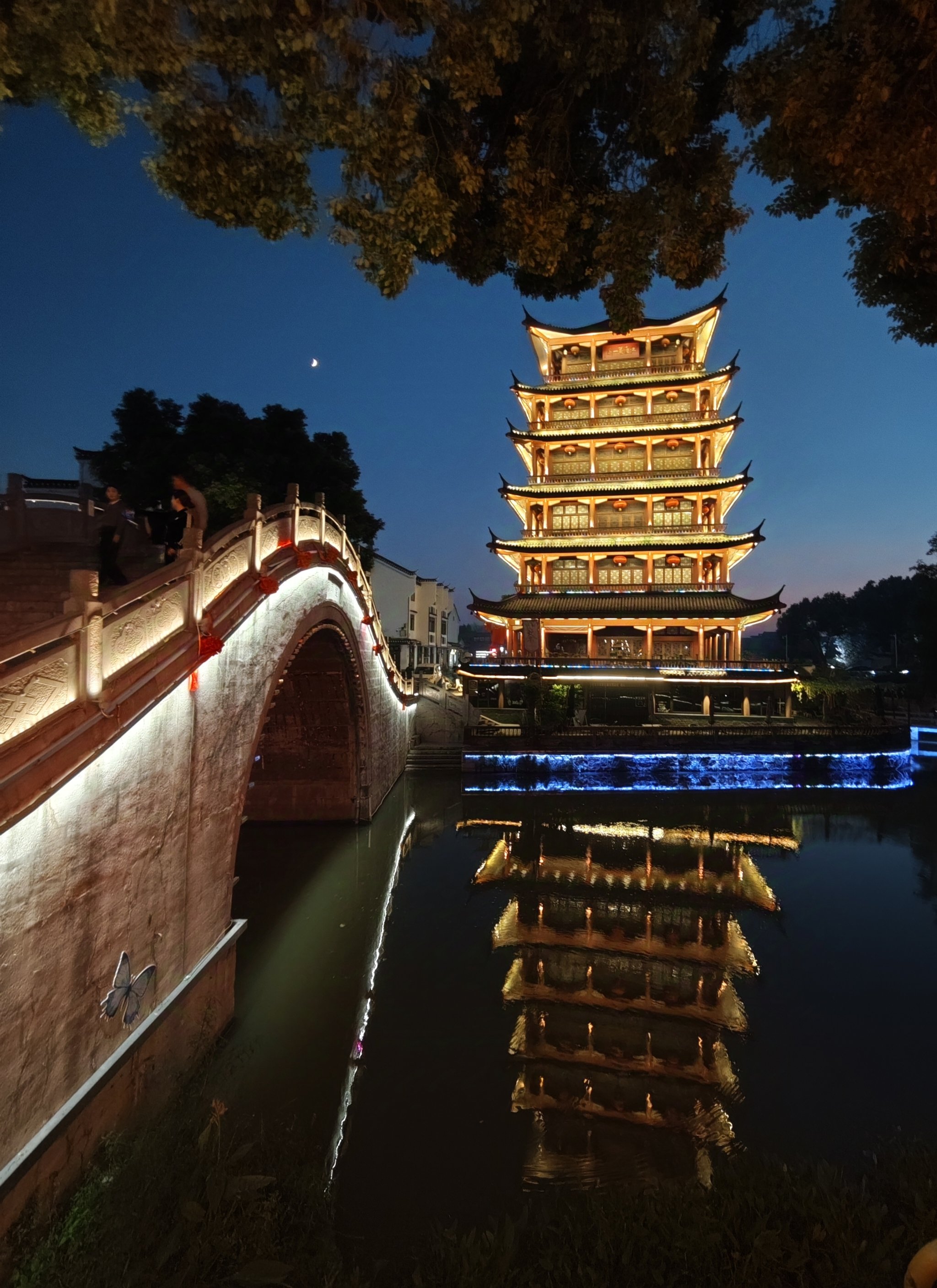 三河古镇夜景图片