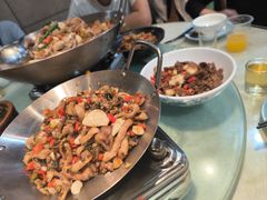-昱龙大盆牛蛙馆(三兴街总店)