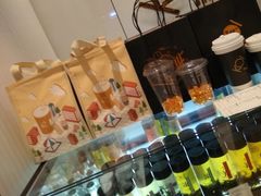 咸蛋饼干奶茶-KOI The(卓悦汇购物中心店)