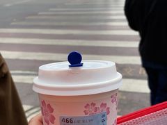 厚乳拿铁-瑞幸咖啡(解放碑英利大融城店)