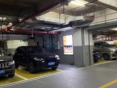 -上海电影广场-地下停车场
