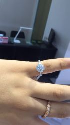 -威德钻石-克拉钻大本营(南京东路店)