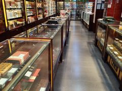-雷允上(南京西路店)