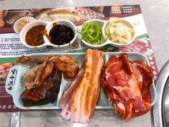 -汉金城海鲜烤肉自助百汇(威海威高广场店)