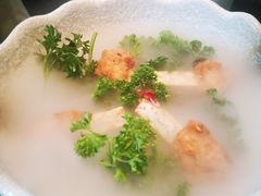 -锅季·捞王旗下小火锅(虹桥火车站店)