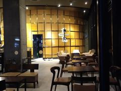 -星巴克臻选(惠州华贸天地1楼店)