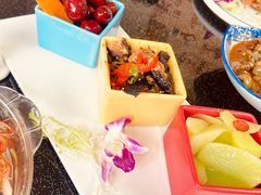 -七的湖·晚芳亭·阳澄湖农家菜·大闸蟹(莲花岛店)