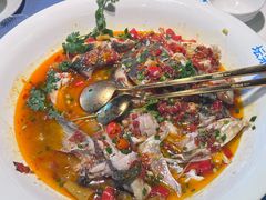 -坛宗剁椒鱼头(河西王府井店)