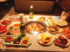 -汉金城海鲜烤肉自助百汇(威海威高广场店)