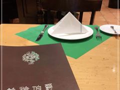 -兰特伯爵西餐厅·啤酒屋(方庄店)