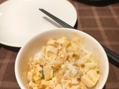 蟹黄豆腐-勺园中餐厅