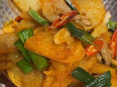 -隔壁老王·家常云南菜(花巷店)