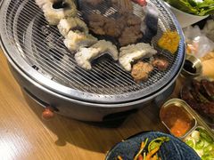 -青瓦餐厅·生鱼片·韩园烤肉(西塔店)