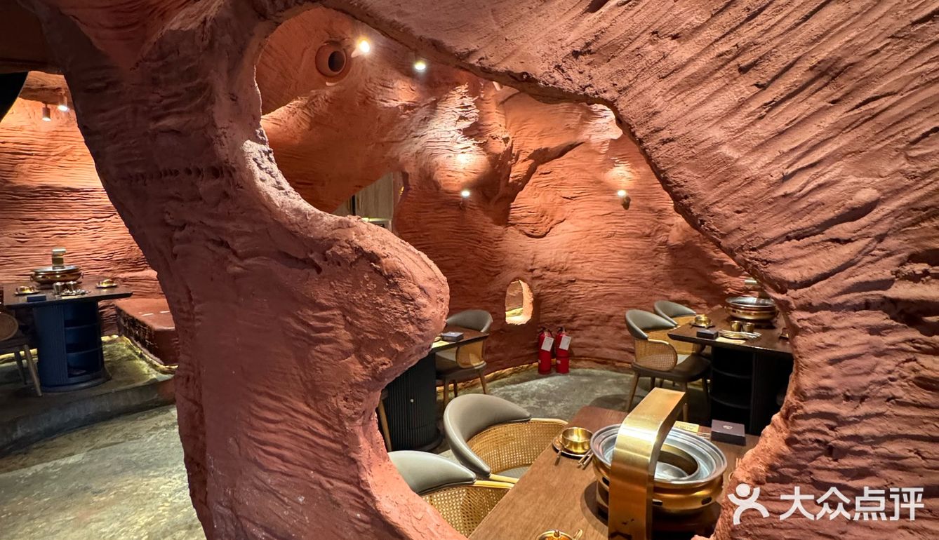 美味狂欢 | 洞穴烤肉的极致享受