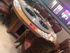 -山河屯铁锅炖(哈西站店)