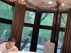 -小广寒电影艺术餐厅(小广寒经三路店)