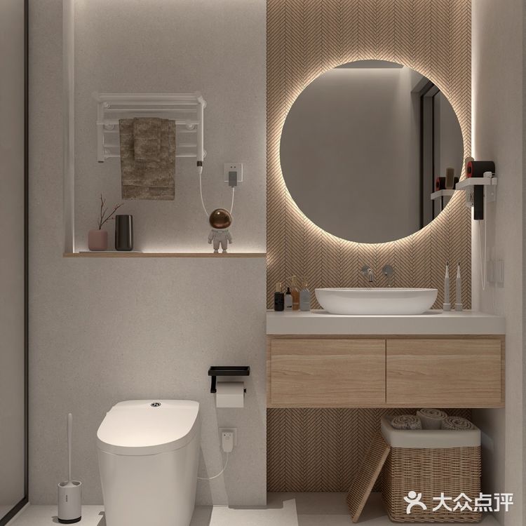 智能马桶也选择了实用简约款