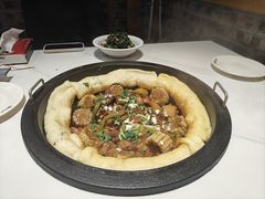 -咱屯子铁锅炖直营店(南湖大路店)