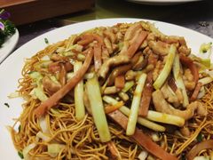 三丝炒面-轩记海鲜餐厅·四十五年老字号·经典粤菜(西区彩虹店)