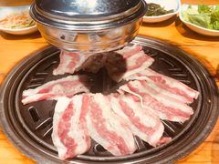 -唯成•韩国炭火烤肉 유성고기