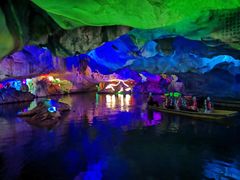 -星湖旅游景区七星岩