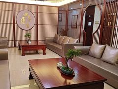 -名流健康体检中心·上海名宾门诊部