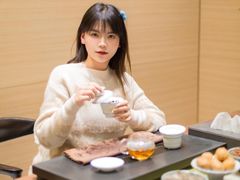 -红鼎豆捞·非遗鲍皇汤火锅(宝丰路店)