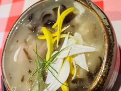 菊花水蛇羹-龙桥私厨·姜花菊花过桥鱼·顺德菜(容桂店)