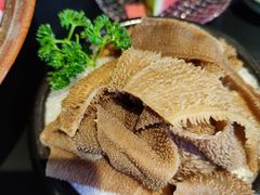 -鲜入唯煮·港式海鲜牛肉火锅(金宝街店)
