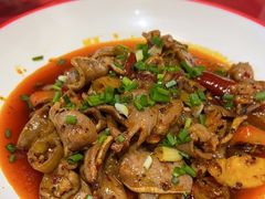 -冯烫烫跷脚牛肉·川菜小馆(武胜西街店)