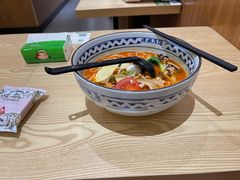 -蒙自源米线大王(花园城商场店)