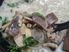 -津津老鸭粉丝馆(正东路店)