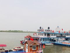 -人民防洪胜利纪念塔