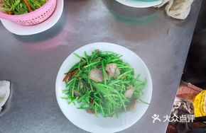 Fried Preserved Pork with Water Bamboo Shoots