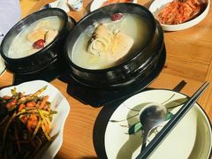 -长寿参鸡汤(朝韩风情街店)