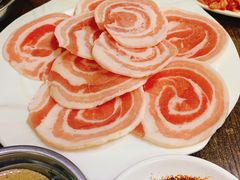 -韩风烤牛肉冷面店