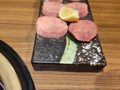 -炼火烤肉店