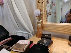 -晓V彩妆造型(大学路店)