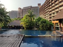 -三亚湾海居铂尔曼度假酒店